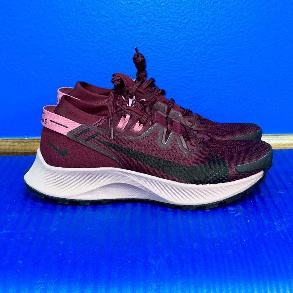 NEW Nike Pegasus Trail 2 - CK4309-600 -Dark Beetroot /Berry/Black Women's